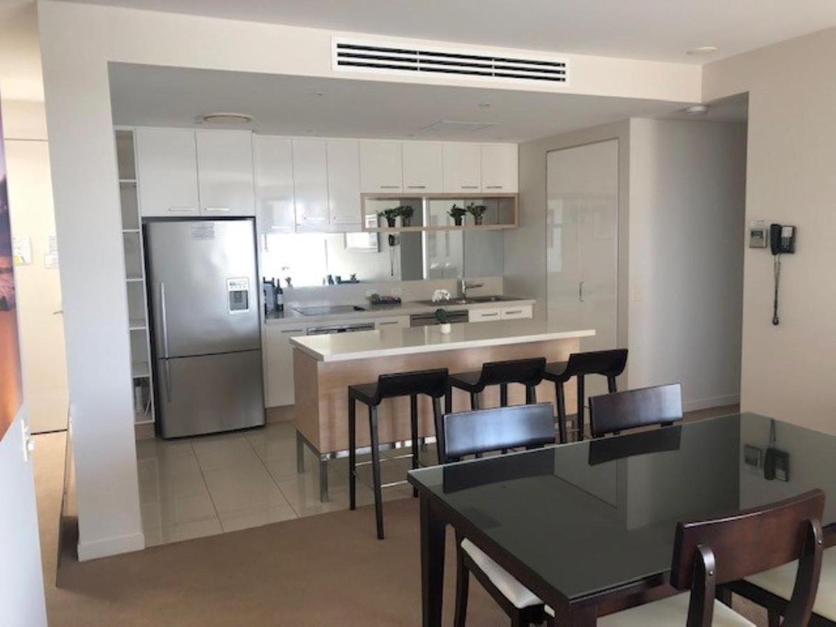 Grand Mercure Allegra Hervey Bay Exterior photo A kitchen in a typical apartment