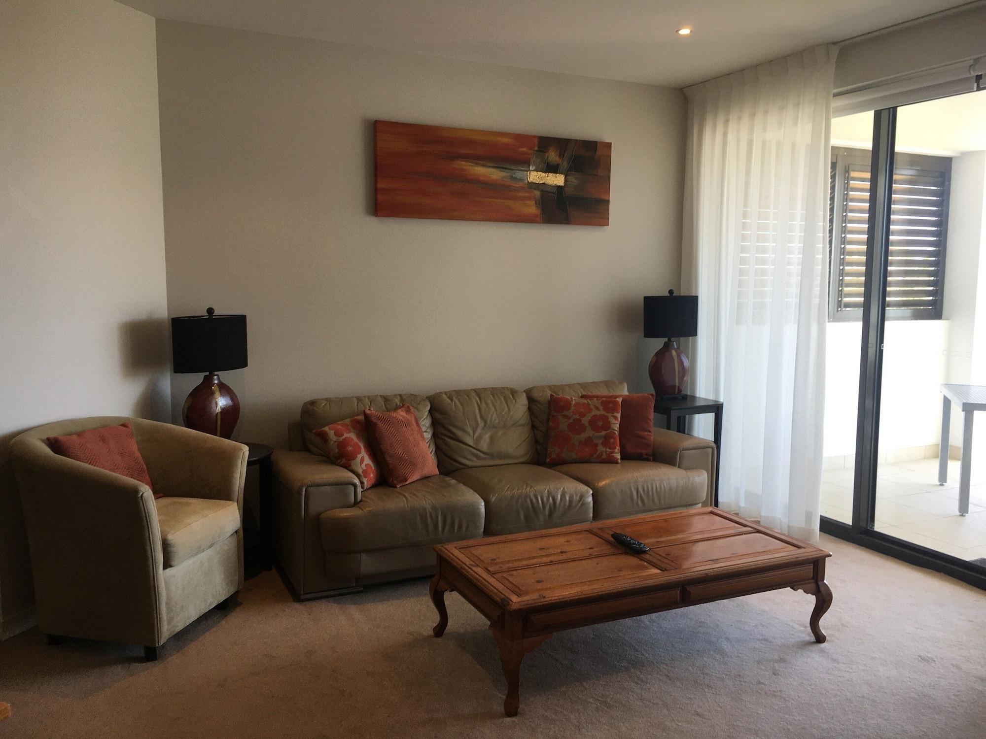 Grand Mercure Allegra Hervey Bay Exterior photo Living room