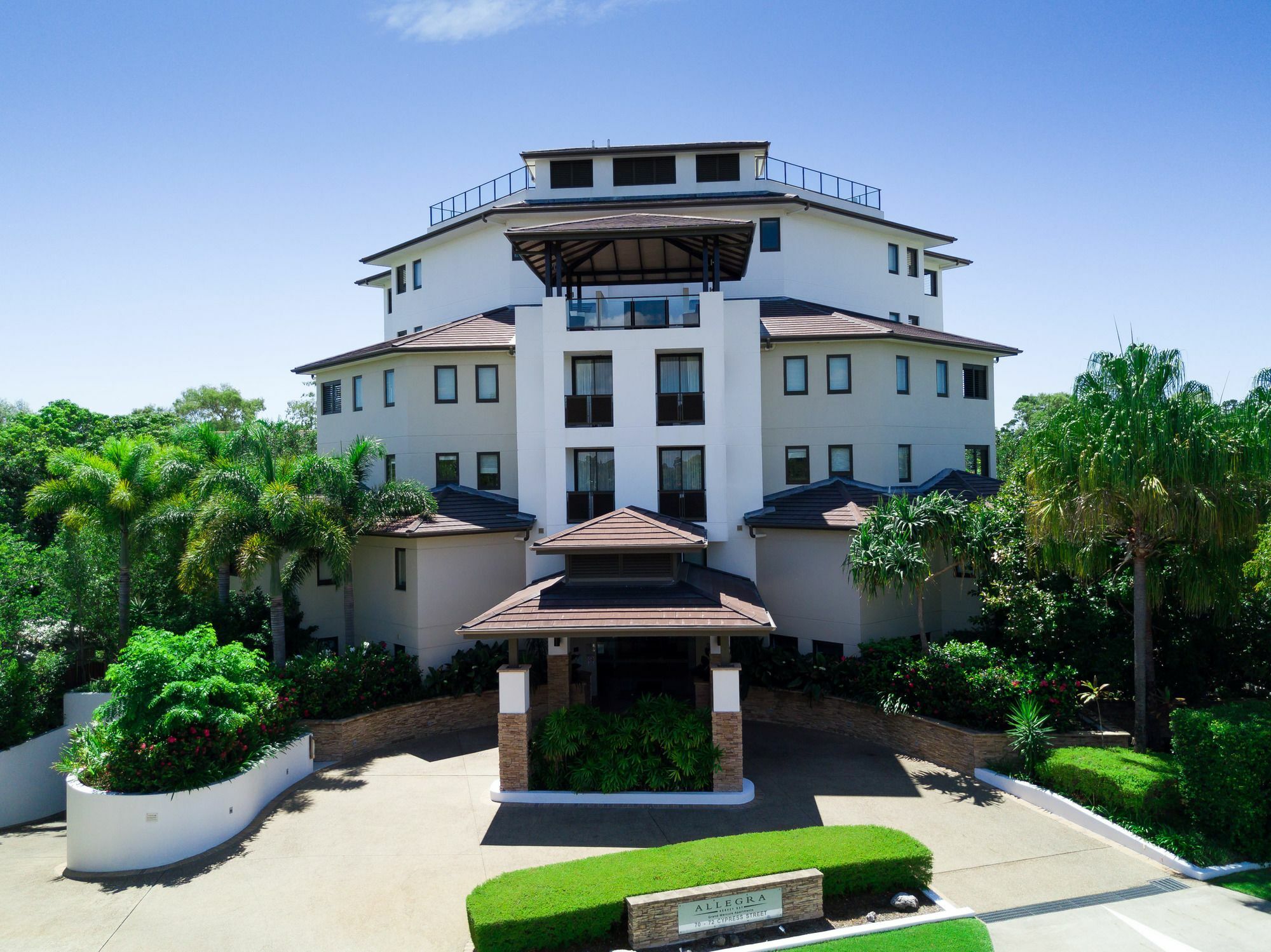 Grand Mercure Allegra Hervey Bay Exterior photo The Village